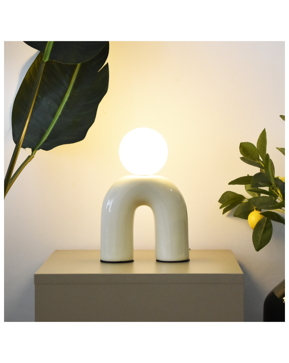 LX24802 POP U Lampka biurkowa ceramiczna vanilla LX24802